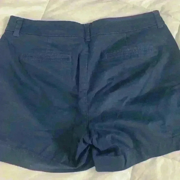 Navy blue old navy shorts - Picture 2 of 3